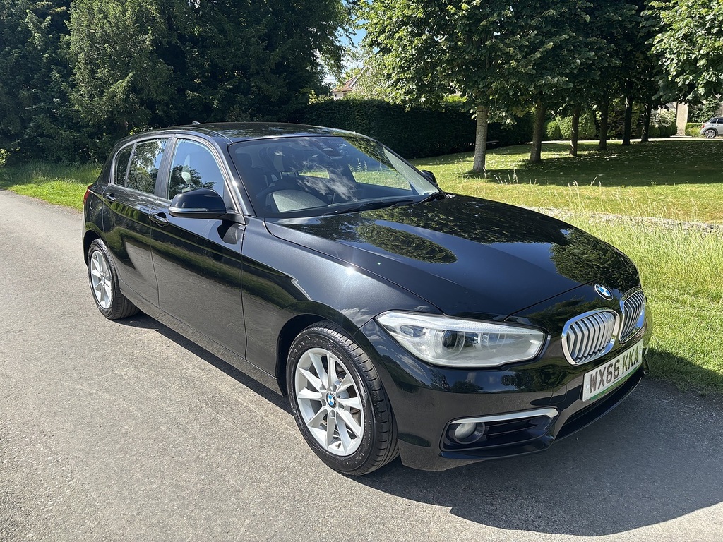 BMW 1 Series 118I U556564 Blue #2