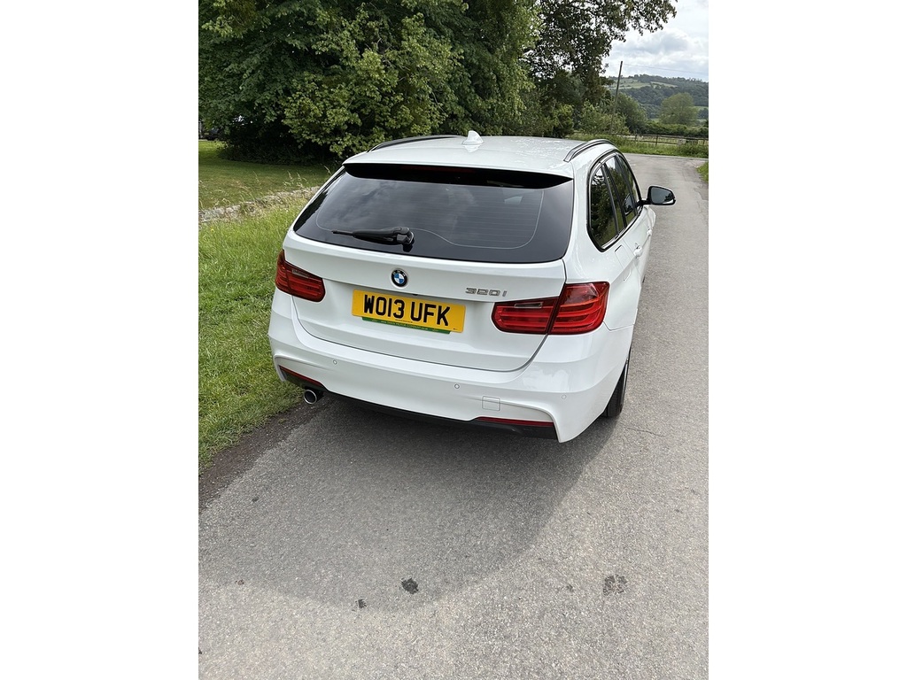 BMW 3 Series Sport White #14