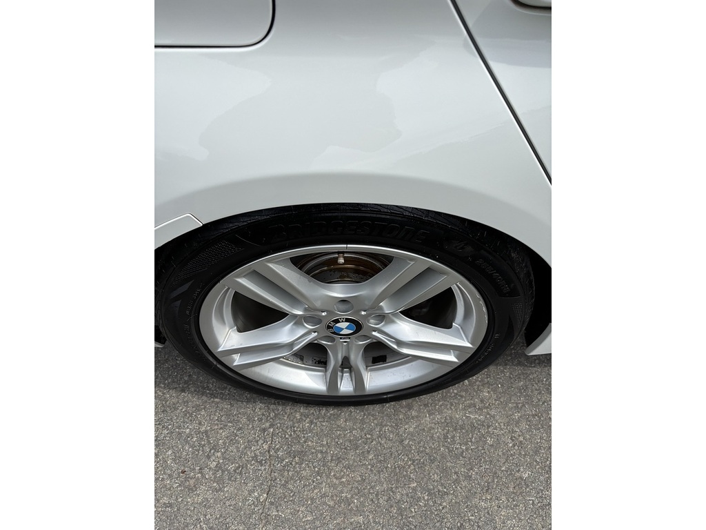 BMW 3 Series Sport White #15