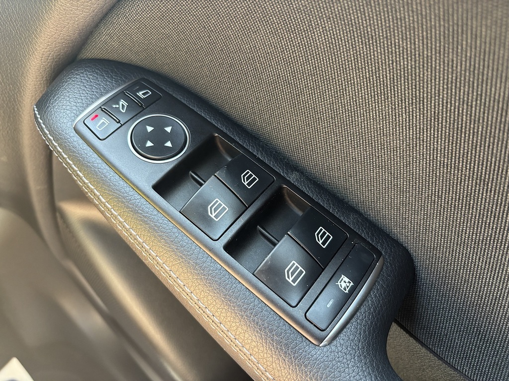 Mercedes-Benz B Class  Black #34