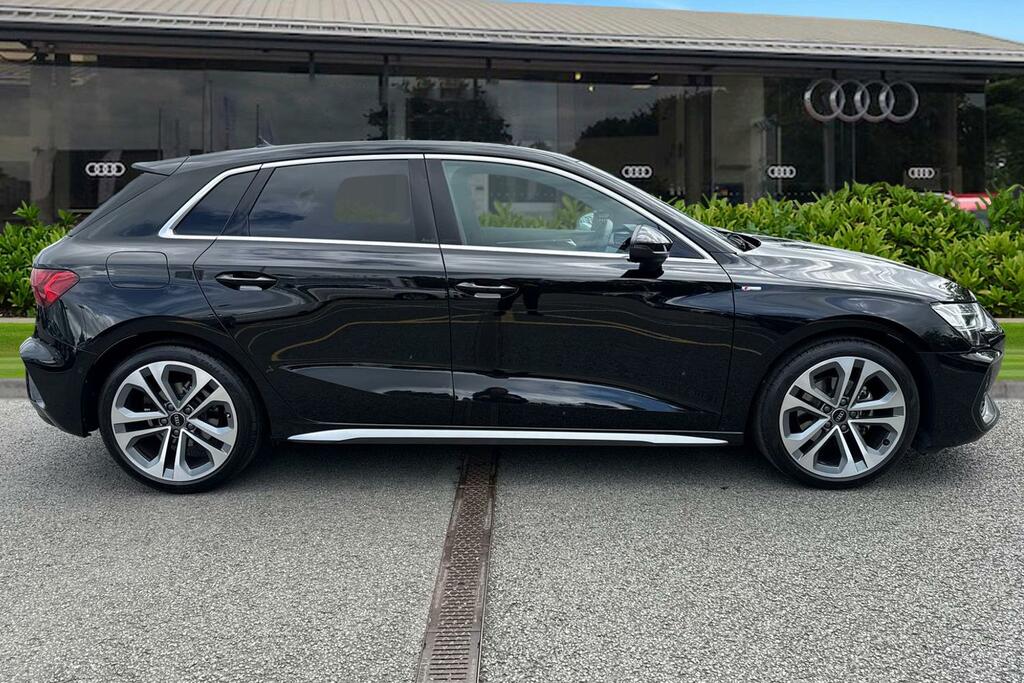Audi A3 S Line 30 Tfsi 116 Ps 6-Speed DN75XUH Black #3