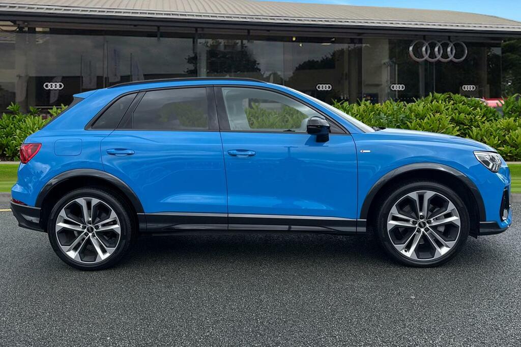 Audi Q3 Black Edition 45 Tfsi Quattro 245 Ps S Tronic VF23KUR Blue #3