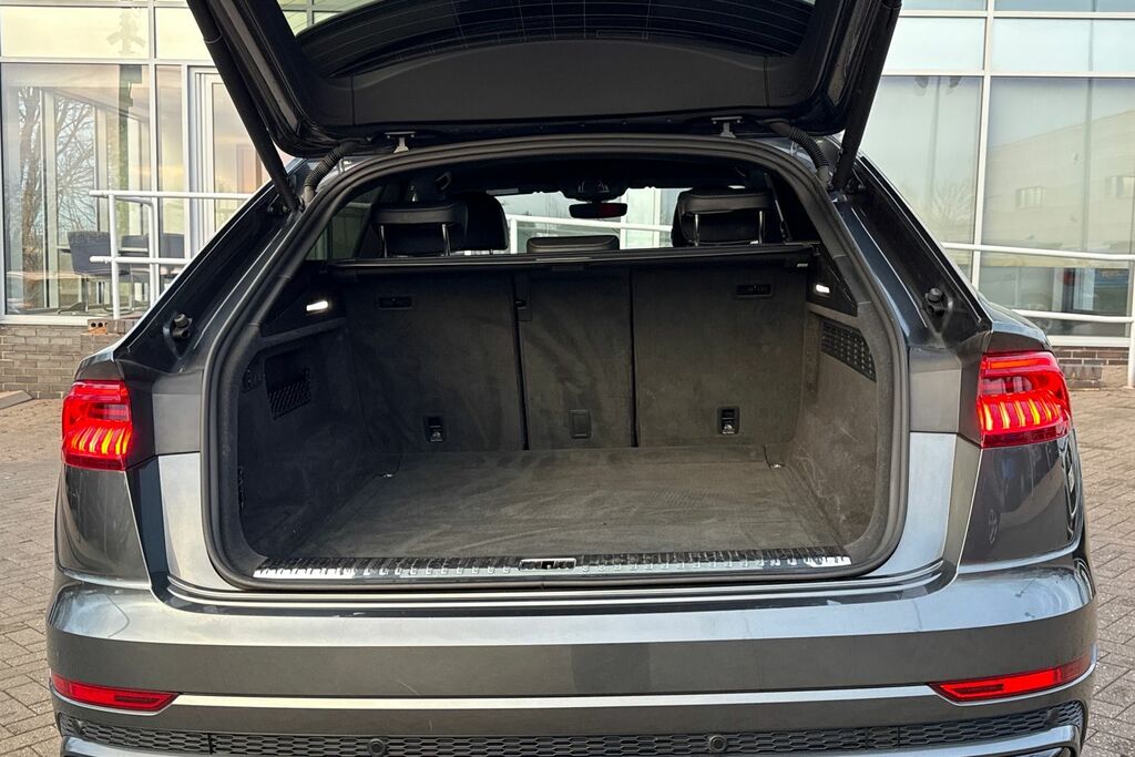 Audi Q8 Black Edition 55 Tfsi Quattro 340 Ps Tiptronic MM72FYN Grey #6