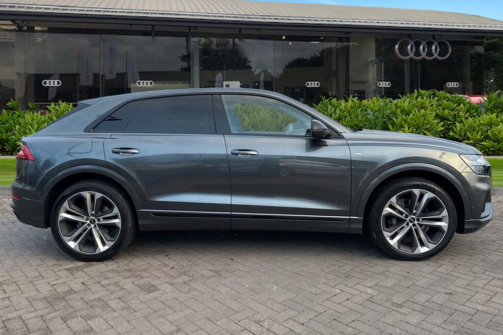 Audi Q8 Black Edition 55 Tfsi Quattro 340 Ps Tiptronic MM72FYN Grey #3