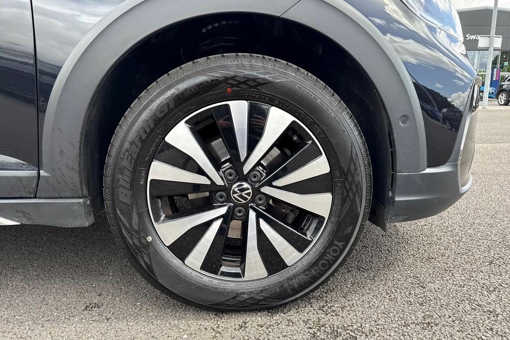 Volkswagen Taigo 1.0 Tsi Life Euro 6 Ss CX23PZV Black #6