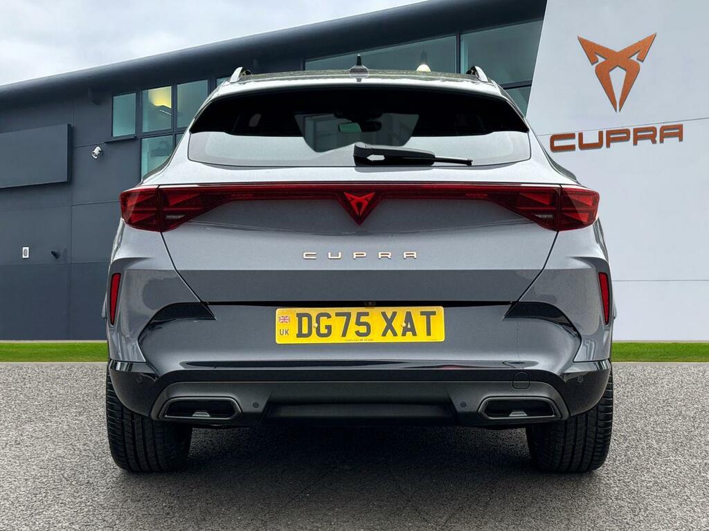 Cupra Formentor 1.5 Etsi 150 V3 Dsg DG75XAT Grey #4