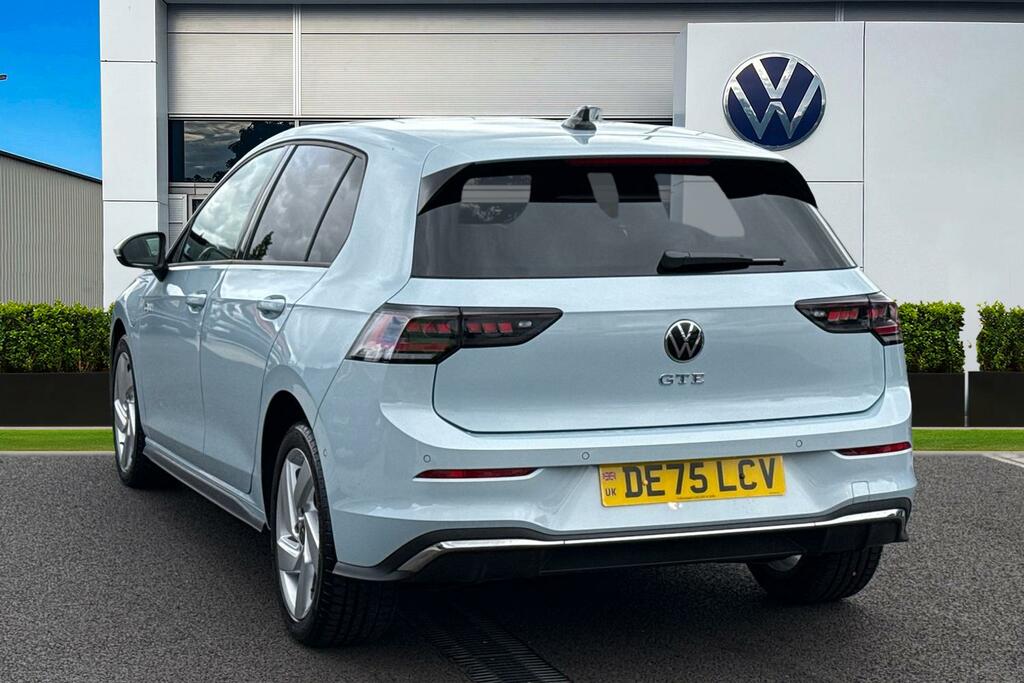 Volkswagen Golf 1.5 Tsi 272 Gte Ehybrid Dsg Pan Roof Head DE75LCV Blue #2