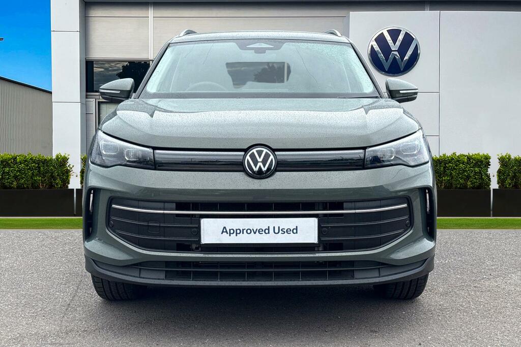 Volkswagen Tiguan 1.5 Tsi Ehybrid Match Dsg Delivery Mileage Green #5
