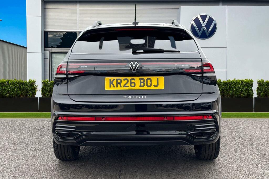 Volkswagen Taigo 1.5 Tsi 150 Black Edition Dsg Rev Camera K Black #4