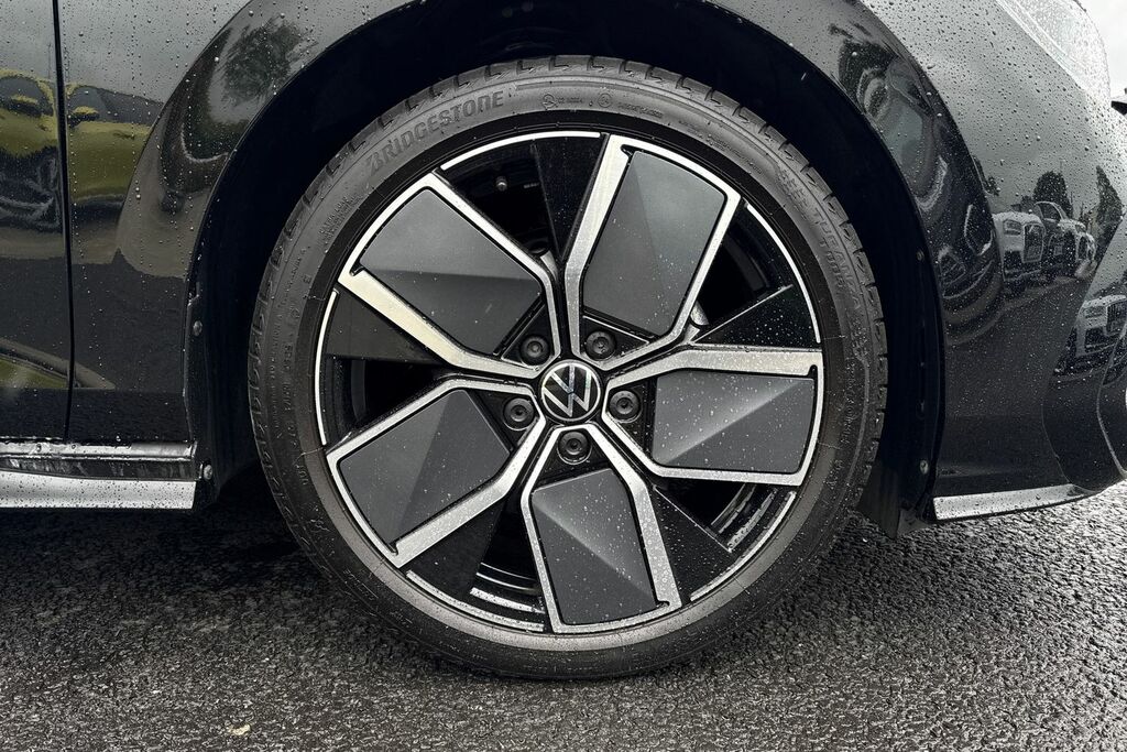 Volkswagen Golf 1.5 Tsi 150 R-line 18 Leeds Alloys Winter DE75JBO Black #6