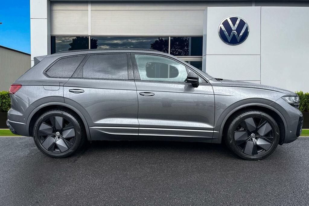 Volkswagen Touareg 3.0 V6 Tdi 4Motion 286 Black Edition Tip KS75NVD Grey #3