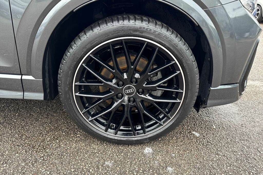Audi Q2 Black Edition 35 Tfsi 150 Ps S Tronic Grey #6