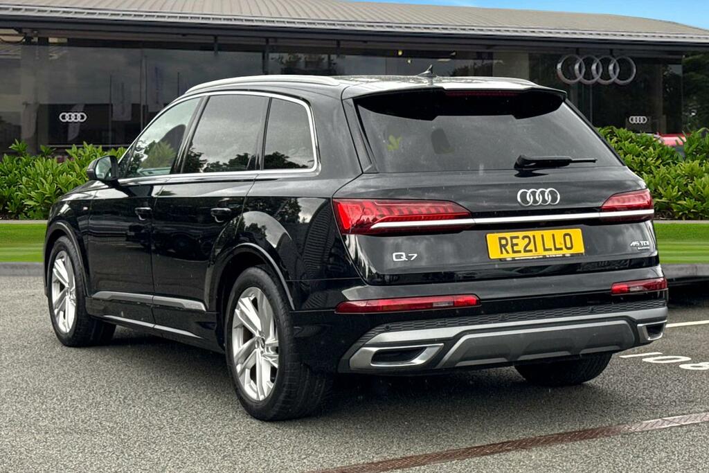 Audi Q7 S Line 45 Tdi Quattro 231 Ps Tiptronic RE21LLO Black #2