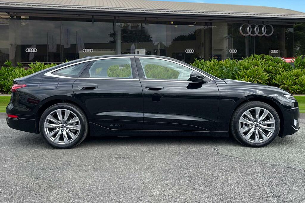 Audi A6 Sportback Sport E-tron 210,00 Kw Black #3