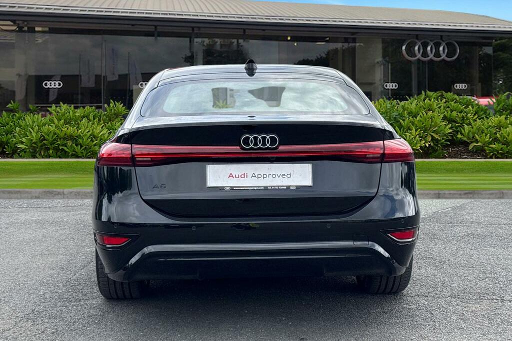 Audi A6 Sportback Sport E-tron 210,00 Kw Black #4