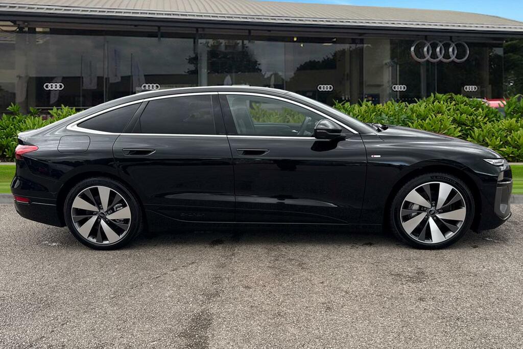 Audi A6 E-tron Sportback 100Kwh Performance S Line KW25PJV Black #3