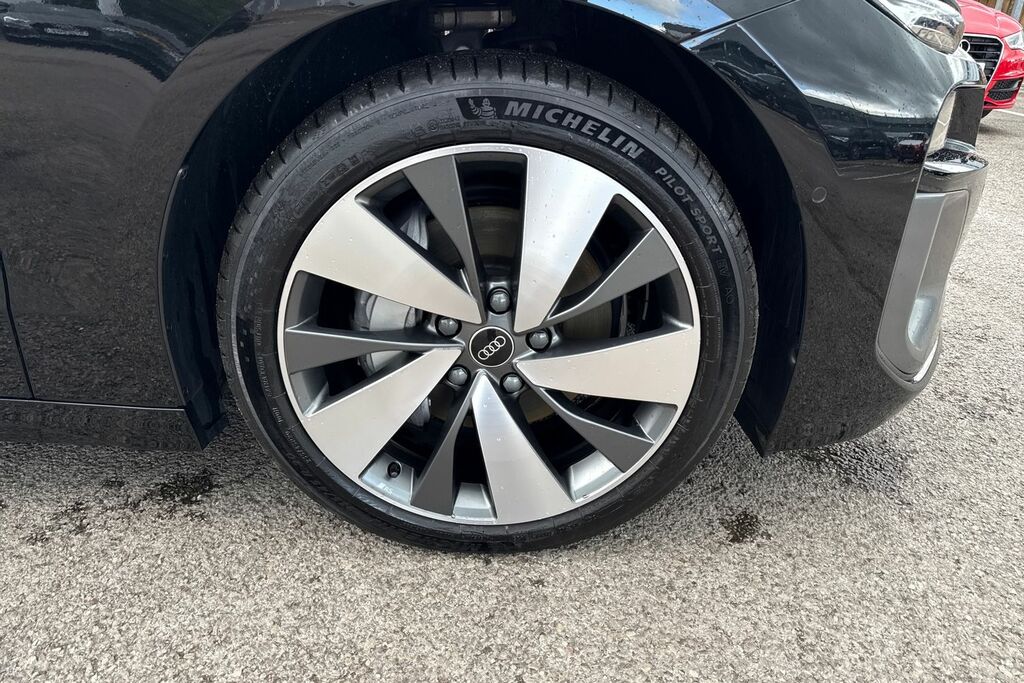Audi A6 E-tron Sportback 100Kwh Performance S Line KW25PJV Black #6