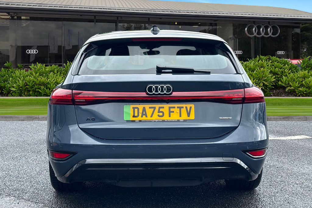 Audi A6 E-tron Avant Avant Sport E-tron Quattro 315,00 Kw Blue #4