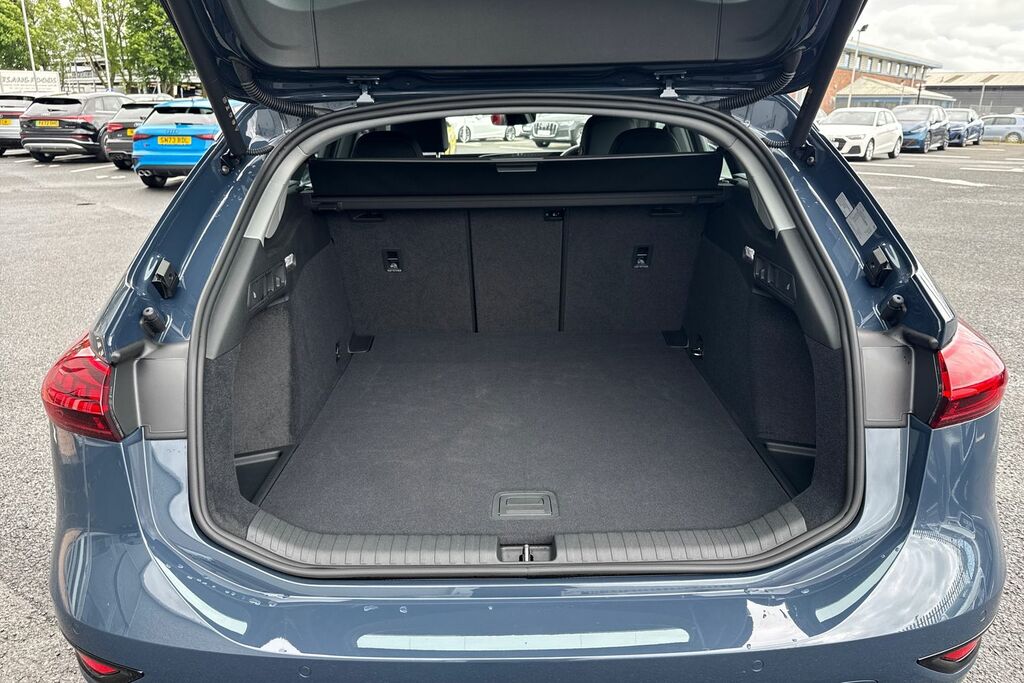 Audi A6 E-tron Avant Avant Sport E-tron Quattro 315,00 Kw Blue #6