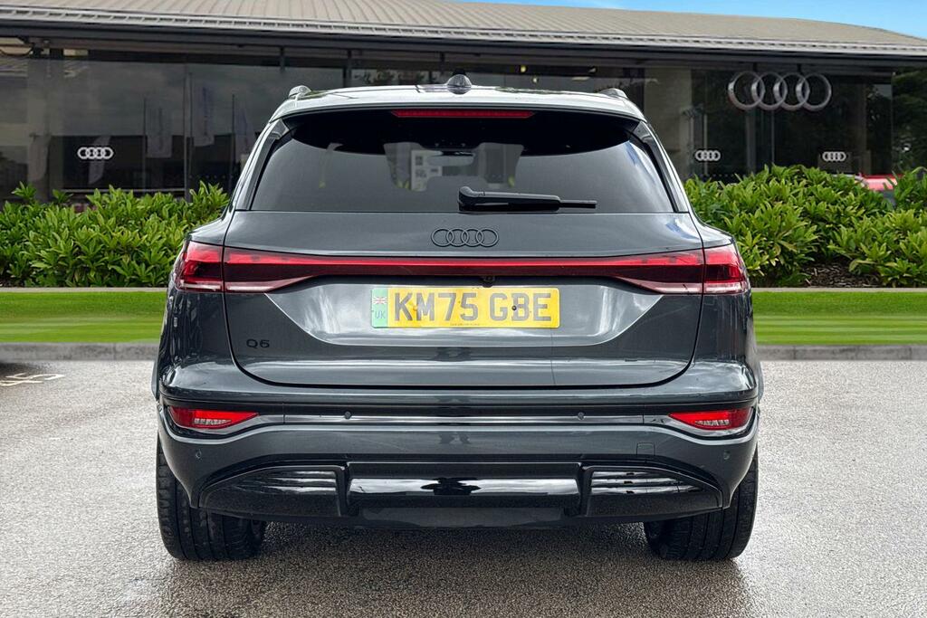 Audi Q6 E-Tron Q6 Suv Edition 1 E-tron Performance 225,00 Kw Grey #4