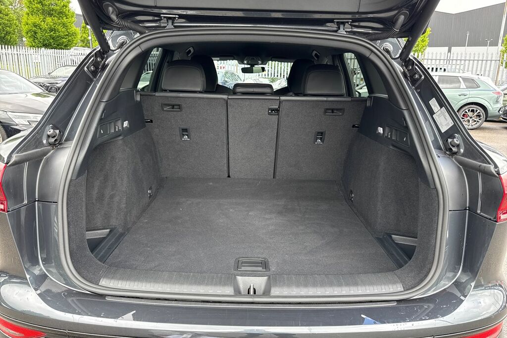 Audi Q6 E-Tron Q6 Suv Edition 1 E-tron Performance 225,00 Kw Grey #6