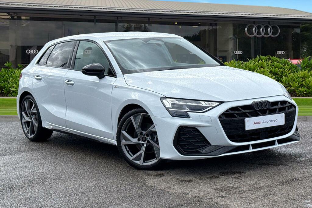 Audi A3 Black Edition Tfsi 150 Ps S Tronic White