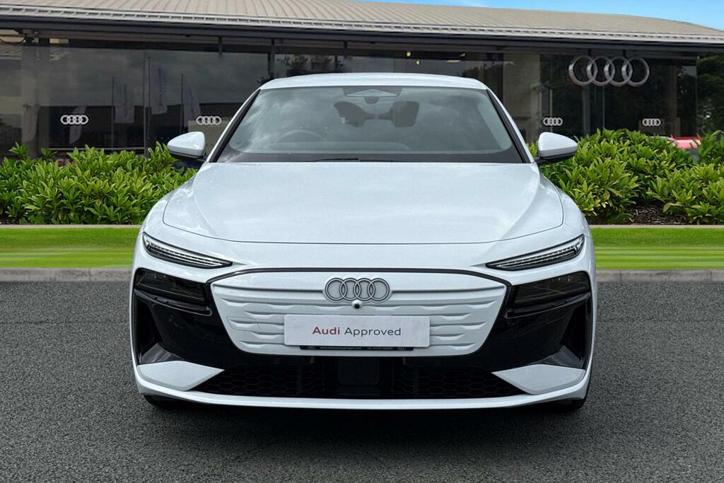 Audi A6 E-tron Avant 100Kwh Performance Sport White #5