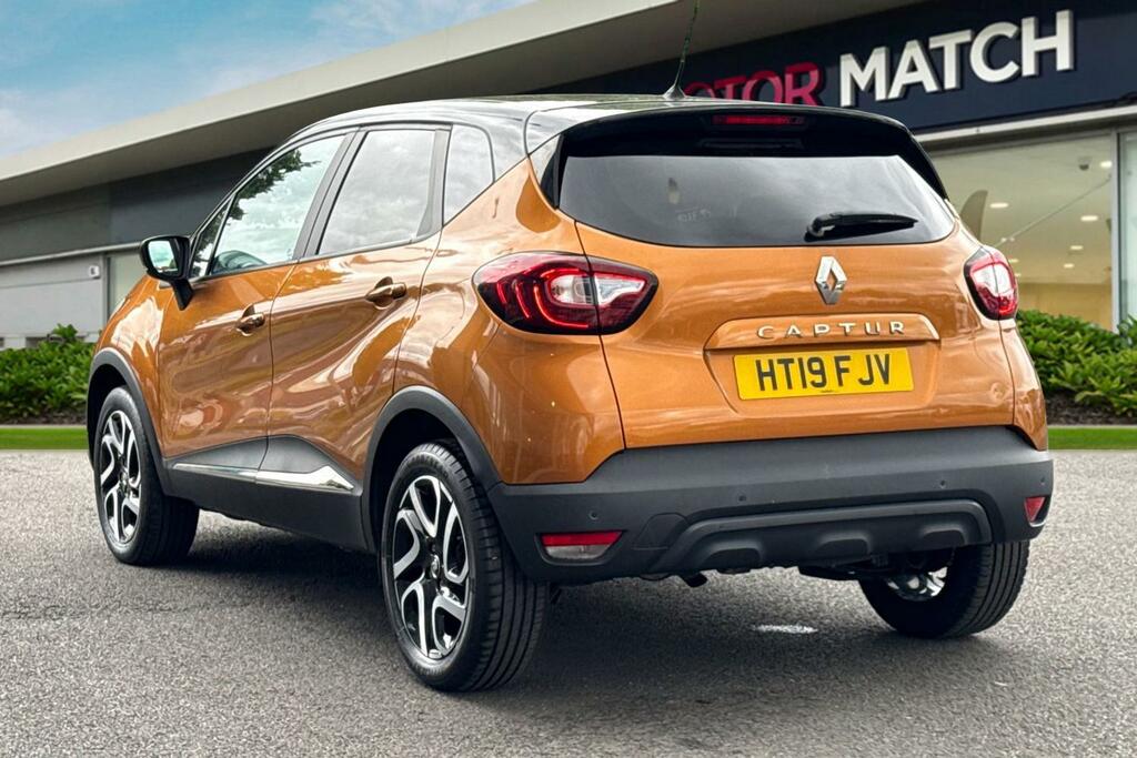 Renault Captur 0.9 Tce Energy Iconic Euro 6 Ss HT19FJV Orange #2