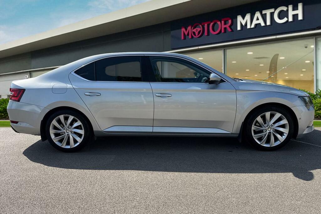 Skoda Superb 2.0 Tsi Laurin Klement Dsg 4Wd Euro 6 Ss Silver #3