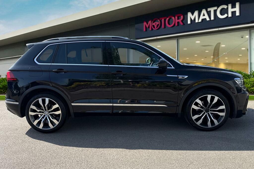Volkswagen Tiguan 2.0 Tdi R-line Tech Dsg 4Motion Euro 6 Ss KM19XAW Black #3