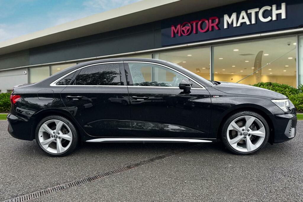 Audi A3 1.5 Tfsi 35 S Line Euro 6 Ss Black #3
