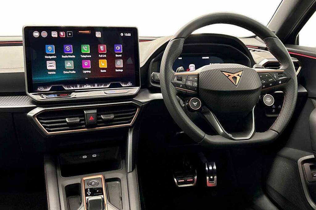 Cupra Formentor 1.5 Etsi 150 V2 Dsg Purple #2