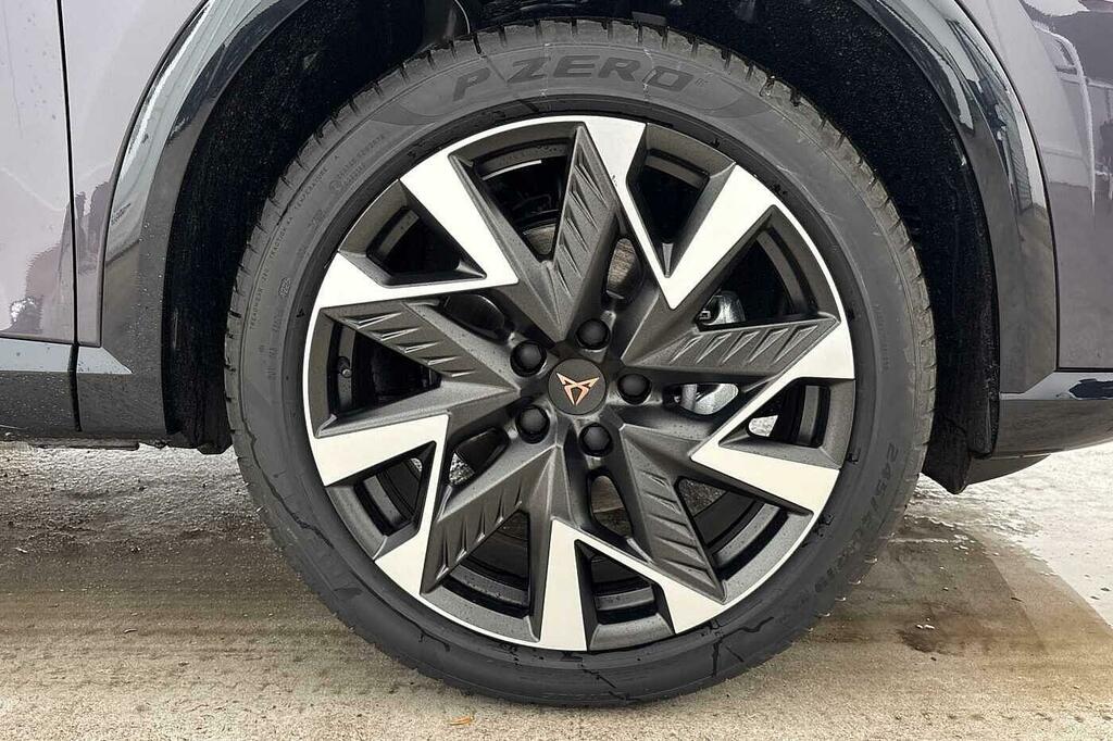 Cupra Formentor 1.5 Etsi 150 V2 Dsg Purple #5