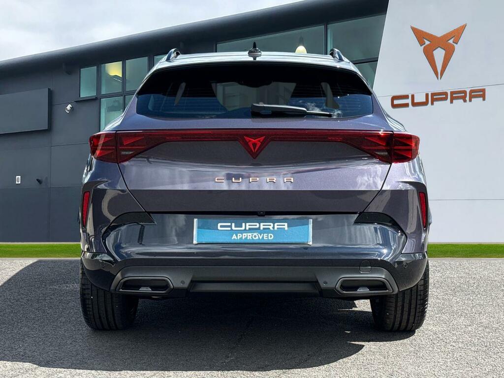 Cupra Formentor 1.5 Etsi 150 V2 Dsg Purple #4