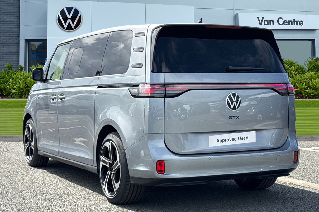 Volkswagen ID.Buzz Pro 86Kwh Gtx Mpv 4Motion Lwb, CX26JEO Silver #2