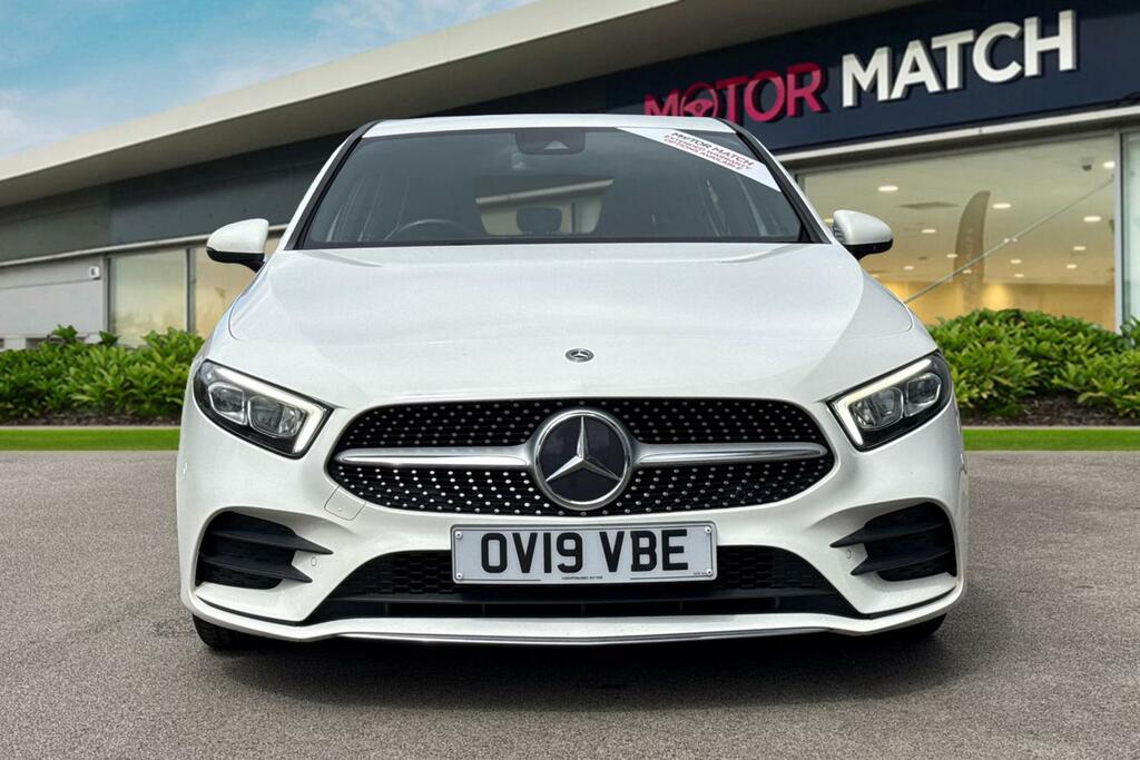 Mercedes-Benz A Class 1.5 A180d Amg Line Executive 7G-dct Euro 6 Ss OV19VBE White #5