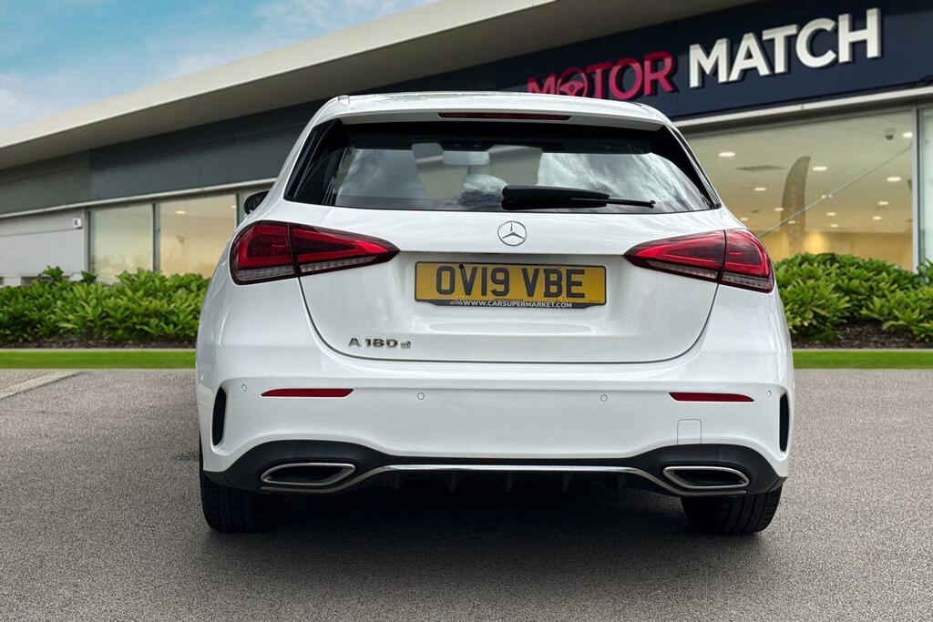 Mercedes-Benz A Class 1.5 A180d Amg Line Executive 7G-dct Euro 6 Ss OV19VBE White #4