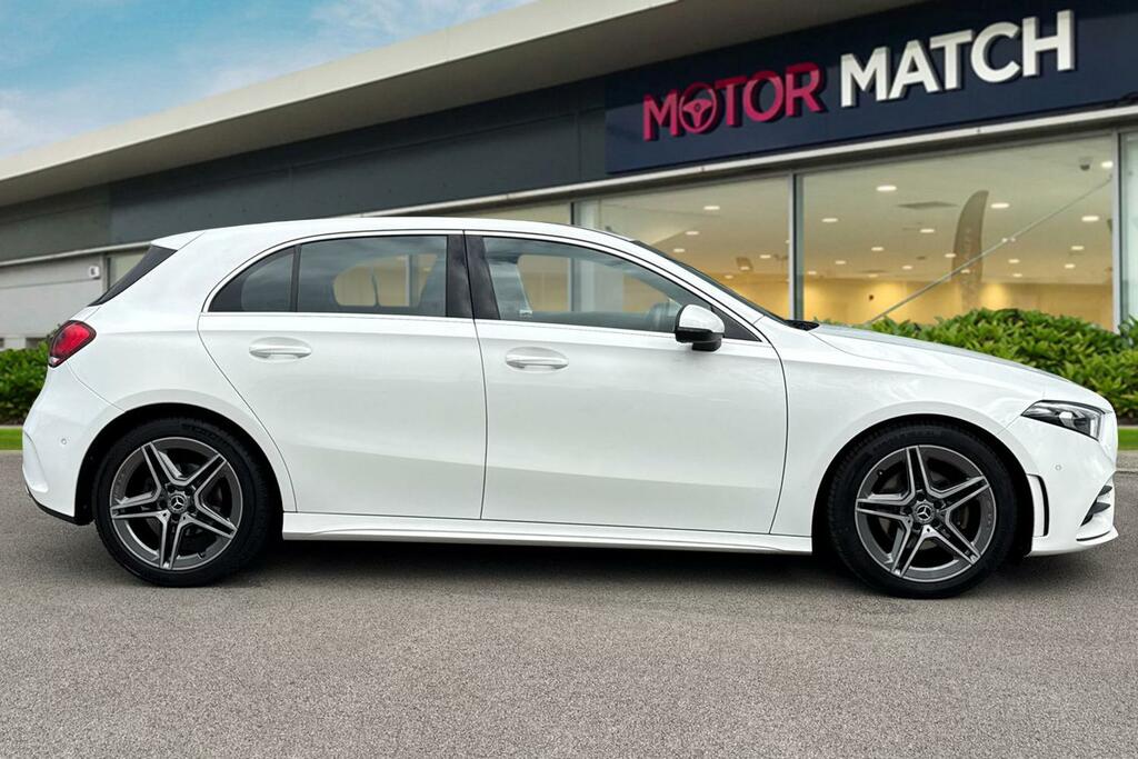 Mercedes-Benz A Class 1.5 A180d Amg Line Executive 7G-dct Euro 6 Ss OV19VBE White #3