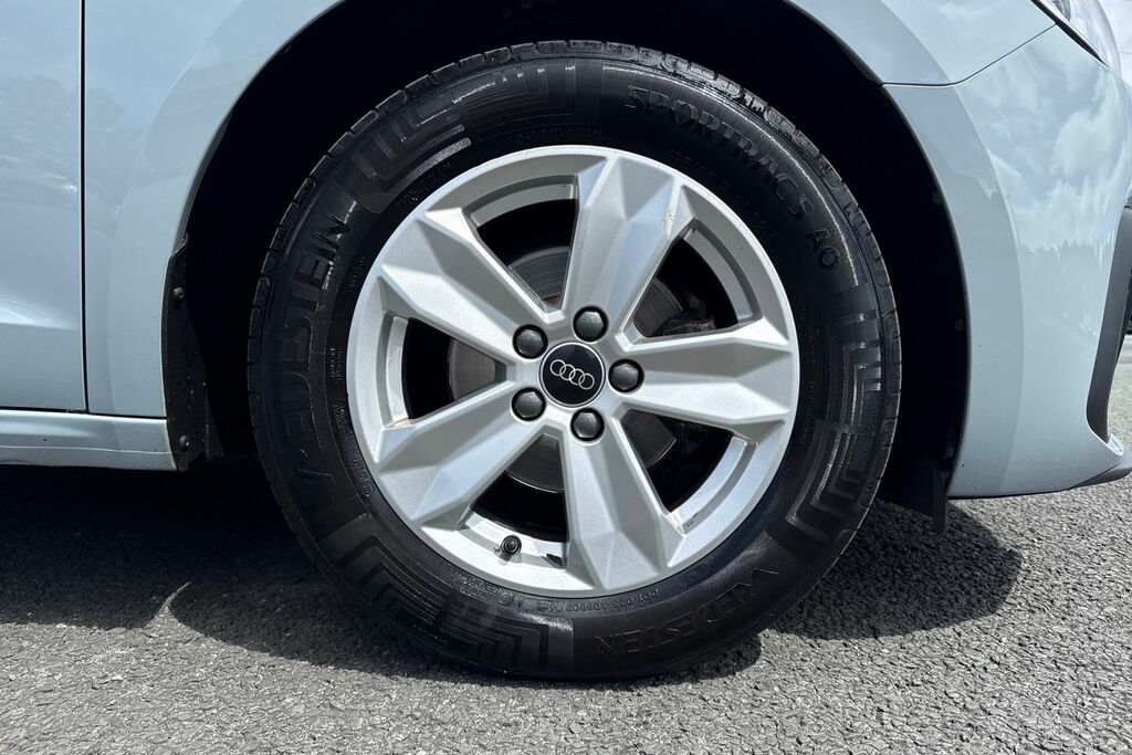 Audi A1 Technik 25 Tfsi 95 Ps 5-Speed PL23DDE Grey #6