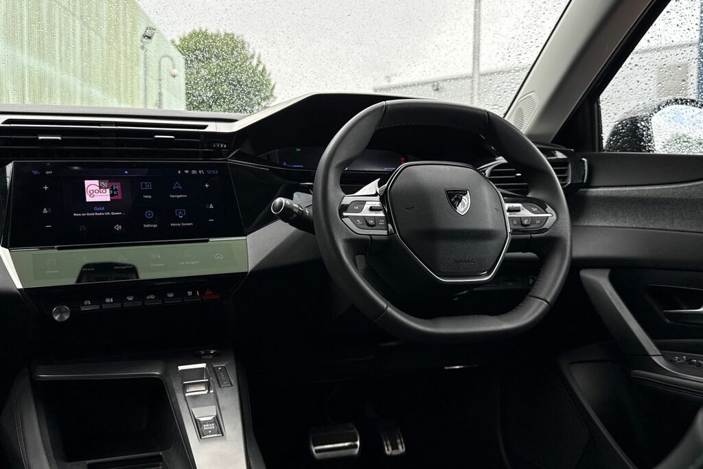 Peugeot 308 SW 1.5L Allure Premium Red #37