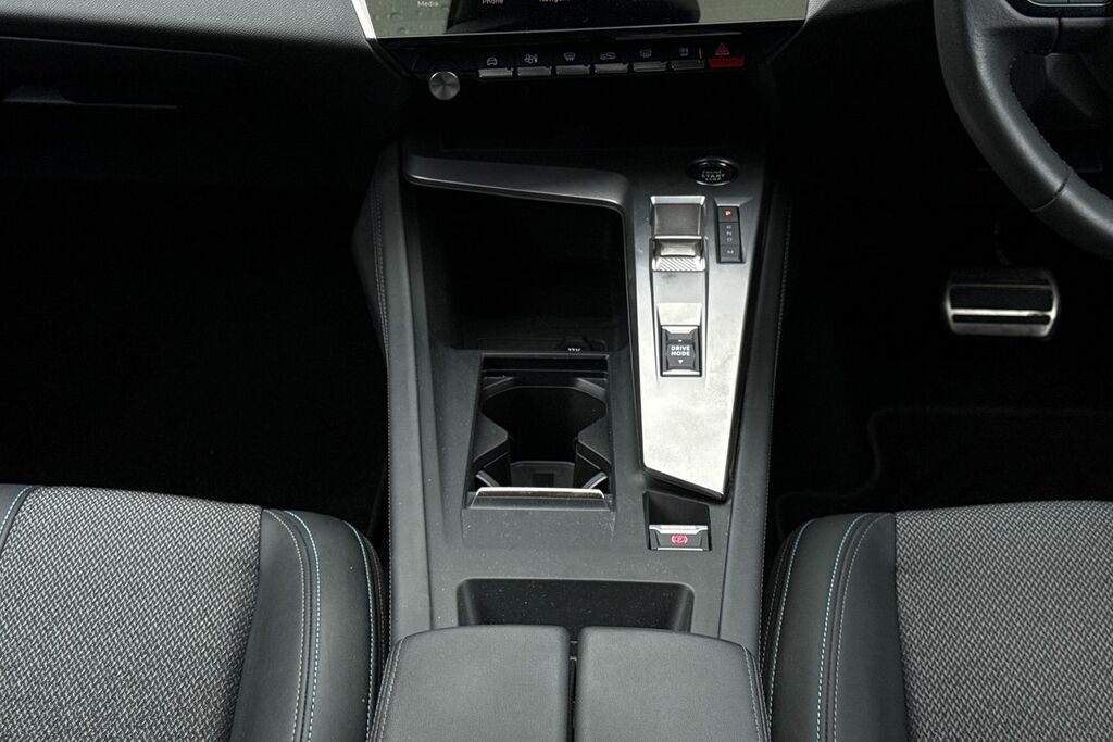 Peugeot 308 SW 1.5L Allure Premium Red #36