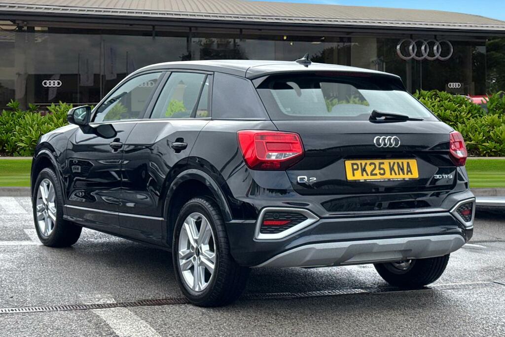 Audi Q2 Sport 30 Tfsi 116 Ps 6-Speed PK25KNA Black #2