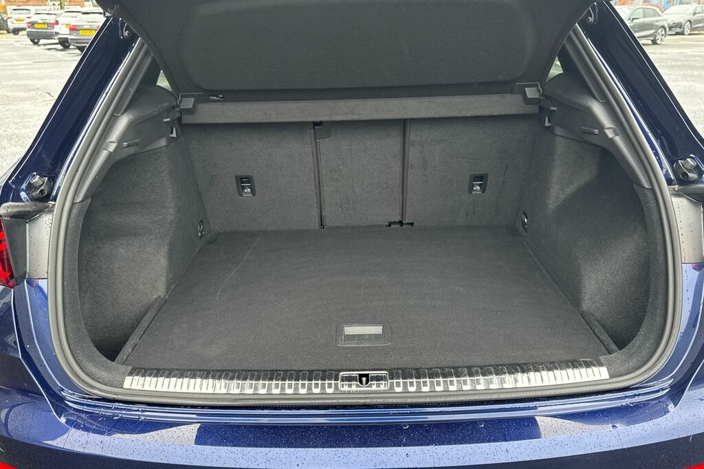 Audi Q3 S Line 35 Tfsi 150 Ps S Tronic SO71FBZ Blue #6