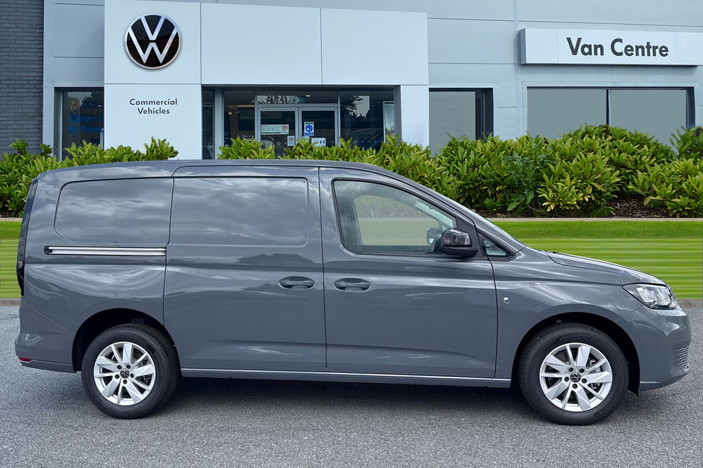Volkswagen Caddy Maxi 1.5 Ehybrid 150 Commerce Pro Van Dsg Assist Grey #3