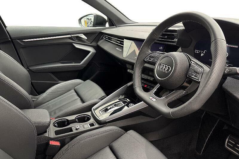 Audi A3 Black Edition Tfsi 150 Ps S Tronic KM75XHN Black #5