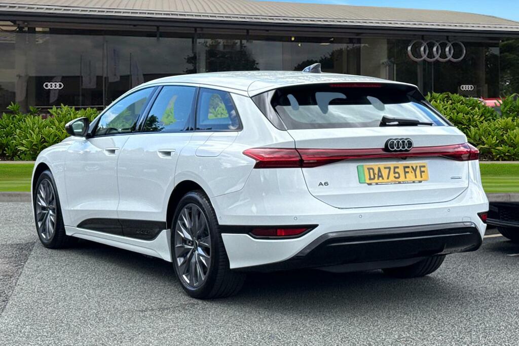 Audi A6 E-tron Avant 100Kwh Sport Quattro White #2