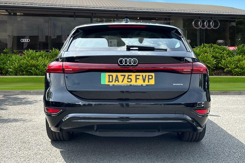 Audi A6 E-tron Avant 100Kwh Sport Quattro Black #4