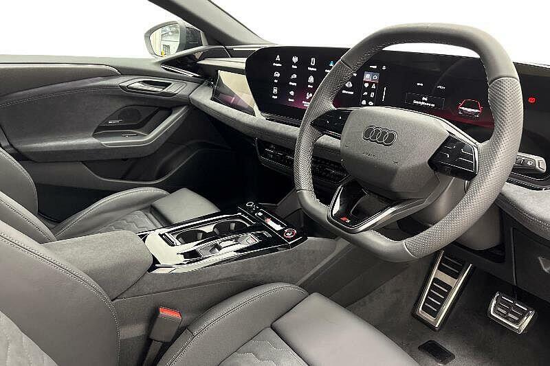 Audi A6 E-tron Avant Avant Edition 1 E-tron 210,00 Kw White #5