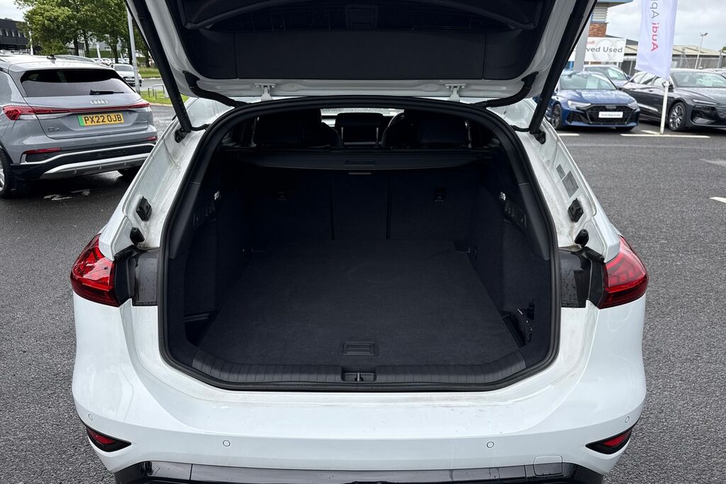 Audi A6 E-tron Avant Avant Edition 1 E-tron 210,00 Kw White #6
