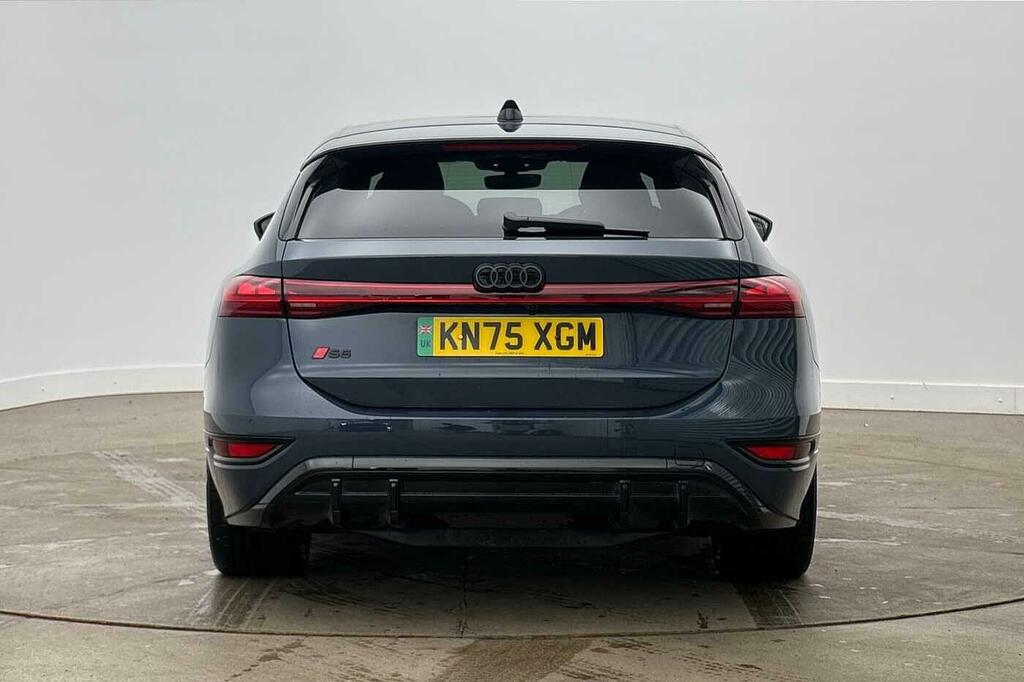 Audi E-tron Q6 Suv Edition 1 E-tron Performance 225,00 Kw White #7